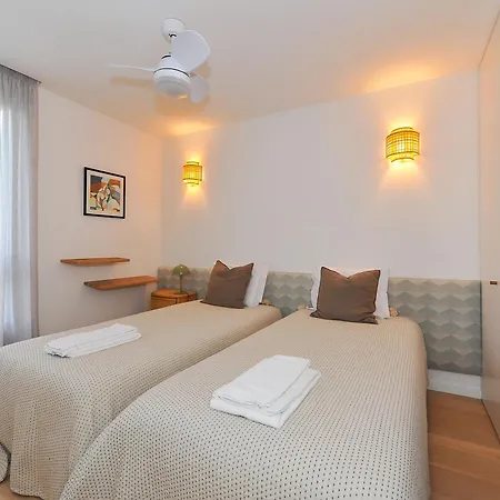 Hibiscos Balcony - Apartment