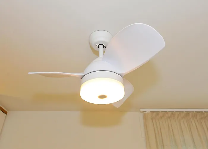 公寓 Hibiscos Balcony -